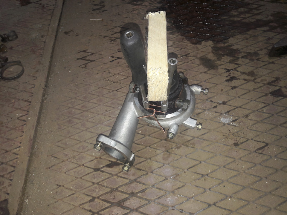 Вот такой вот самопальный съемник — Mitsubishi Lancer IX