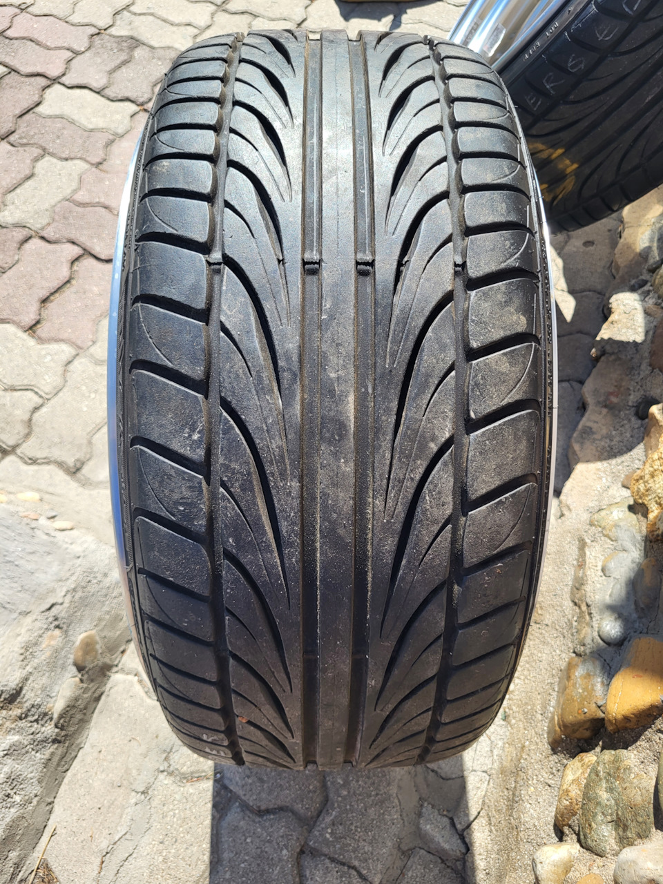 Фото в бортжурнале Toyota Crown Hybrid