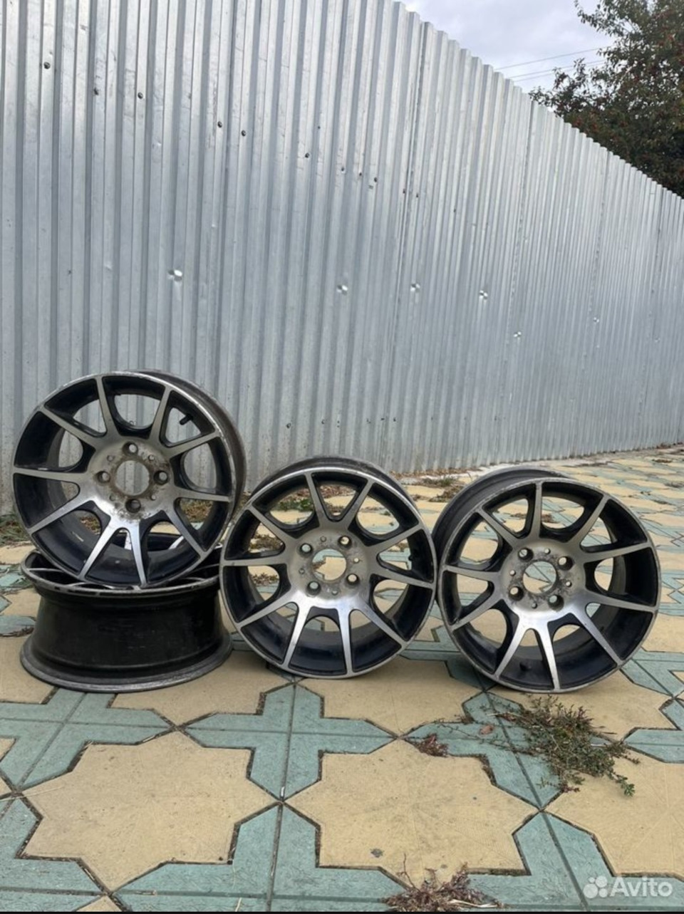 Ну как такие не купить? — Lada 2106