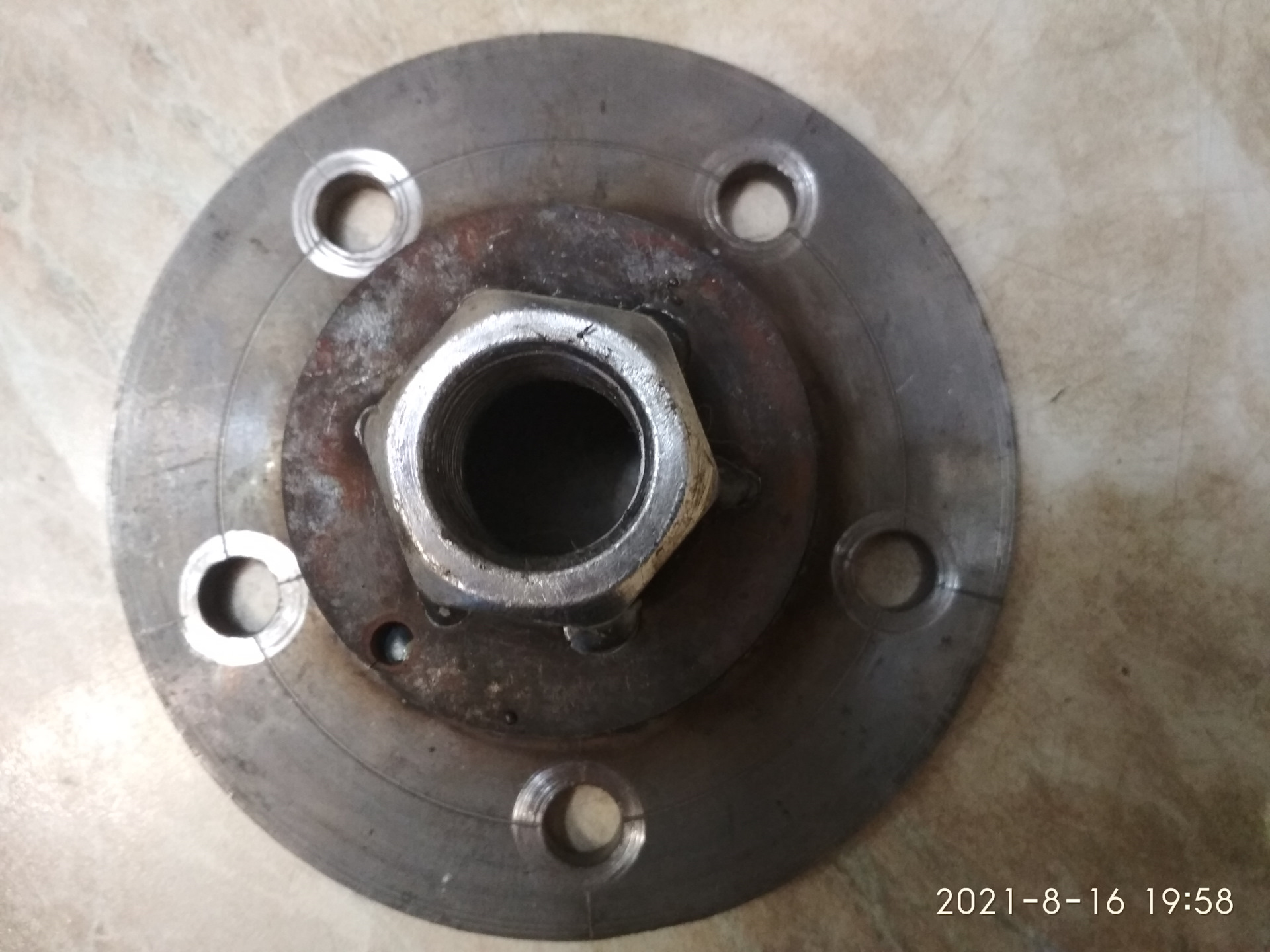 Замена пыльника ШРУСа. Чертежи съемника ШРУСа. — Renault Duster (1G), 1 ...