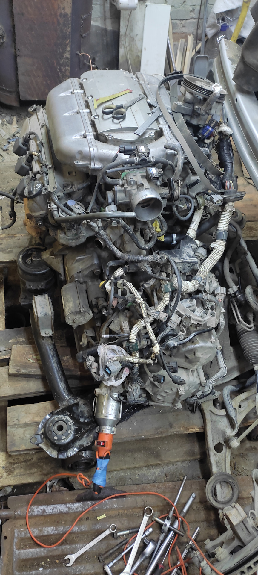 Замена заднего сальника коленвала — Acura MDX (1G), 3,5 л, 2001 года ...