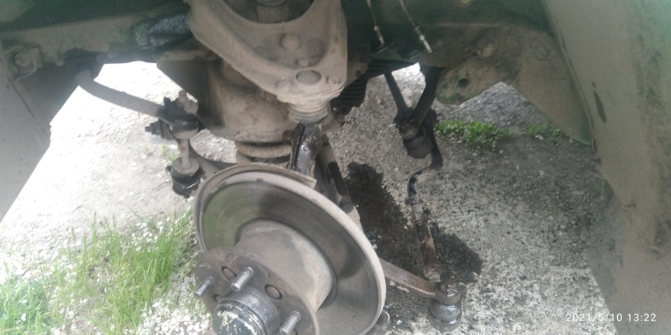 06. — Москвич 2140