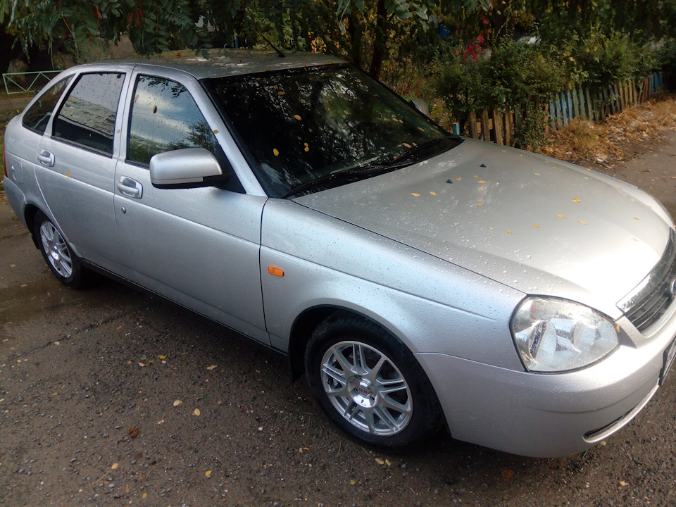 Фото в бортжурнале Lada Приора хэтчбек