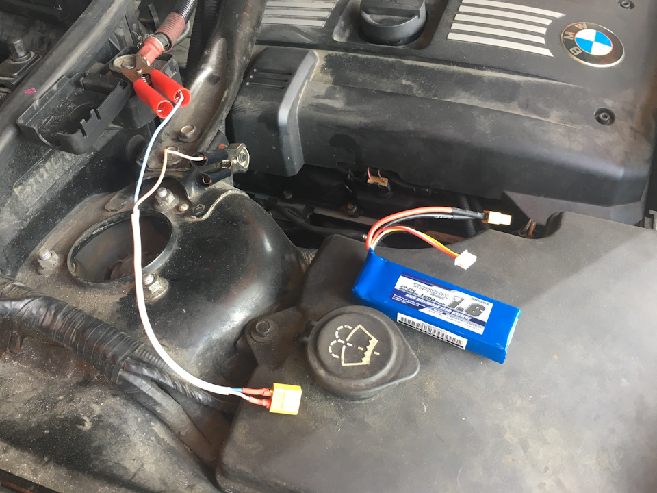 UmAAAgLGtuA 960 Как открыть багажник автомобиля bmw 740 если сел аккумулятор