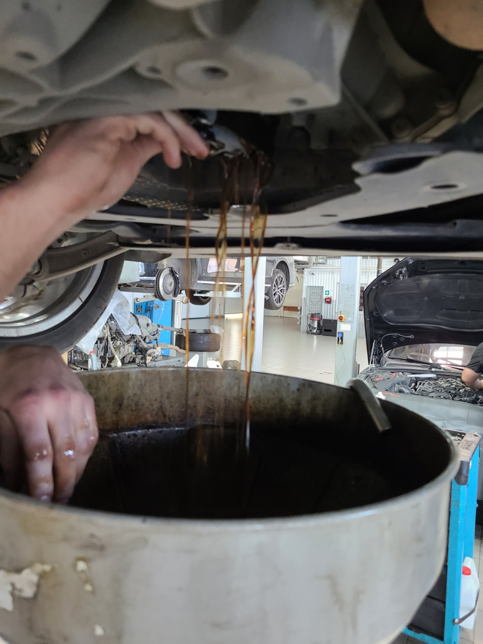 Фото в бортжурнале Audi Q5 (2G)