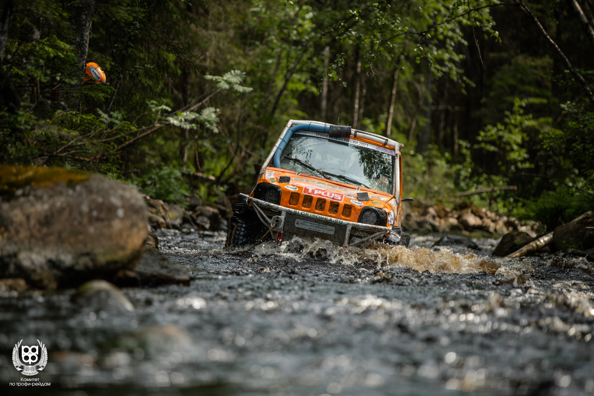 Suzuki Samurai трофи