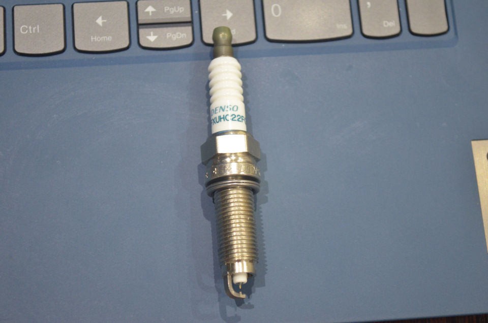 Свечи зажигания Denso VFXUHC22FG 5653 Iridium, 4шт на Honda Civic 4D ...