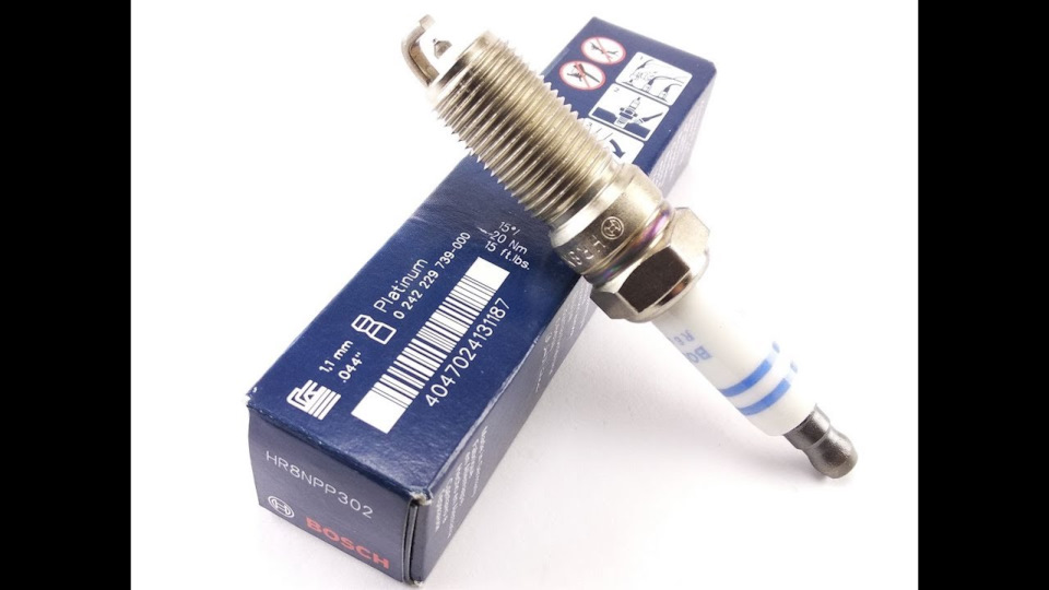 BOSCH — Ford Fusion (America) (2G). Запчасти на фото: 0242229739