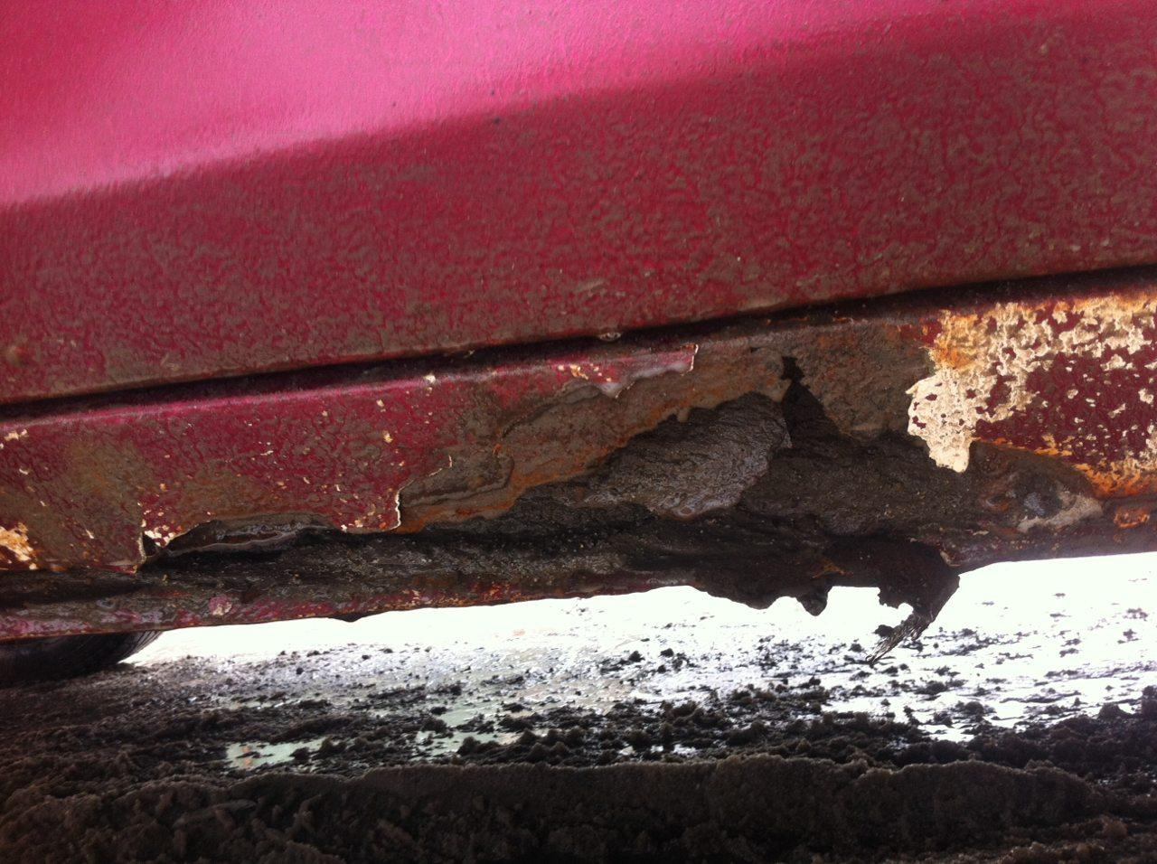 нива шевроле ржавчина. Bmw e39 гнилая. элемент автомобиля который любит гнить 4. элемент автомобиля который любит гнить 4. нива шевроле гнилая.