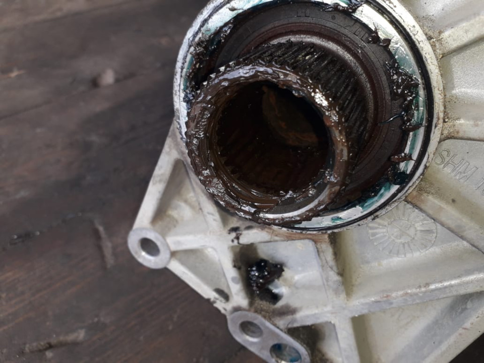 Скрип педали сцепления — Volkswagen Polo Sedan, 1,6 л., 2015 года ...