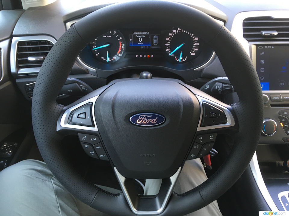 Фото в бортжурнале Ford Mondeo V