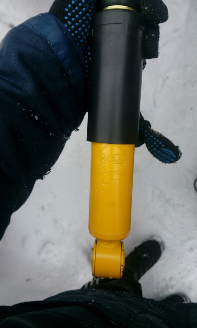 Меняем амортизаторы-труженики из СССР на новые — Lada 2102, 1,2 л, 1983 ...