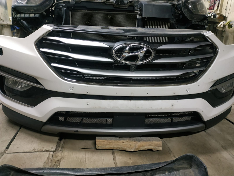 Защита радиаторов — Hyundai Santa Fe (3G), 2,2 л, 2016 года | своими ...
