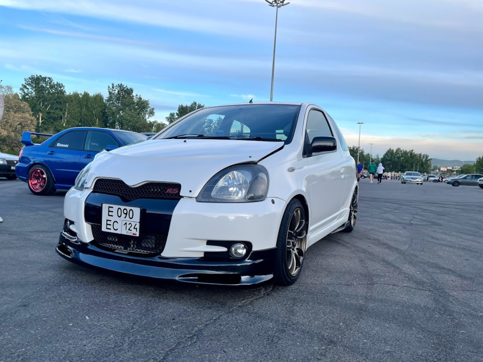 Toyota Vitz RS Turbo