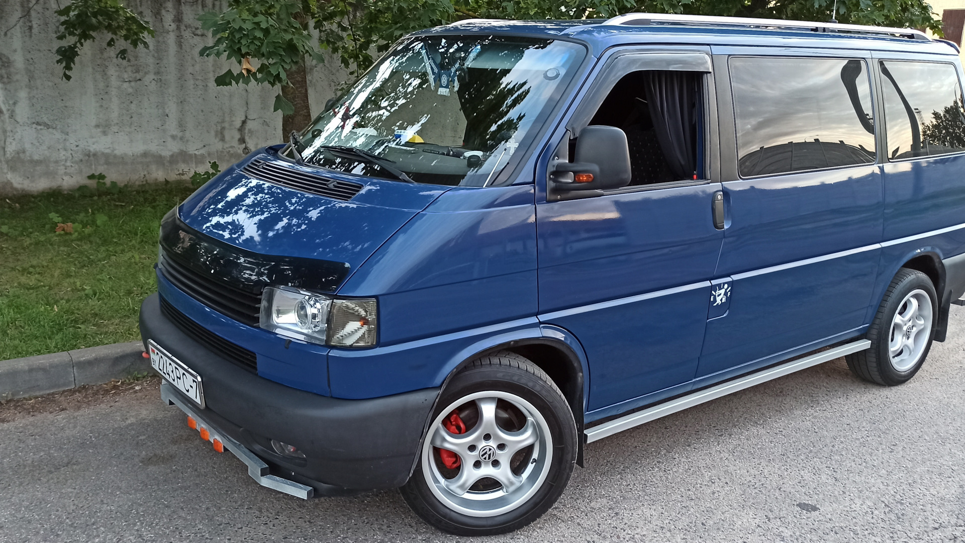 Volkswagen abl. Volkswagen t4. Фольксваген транспортёр 4 70 а фотографии.