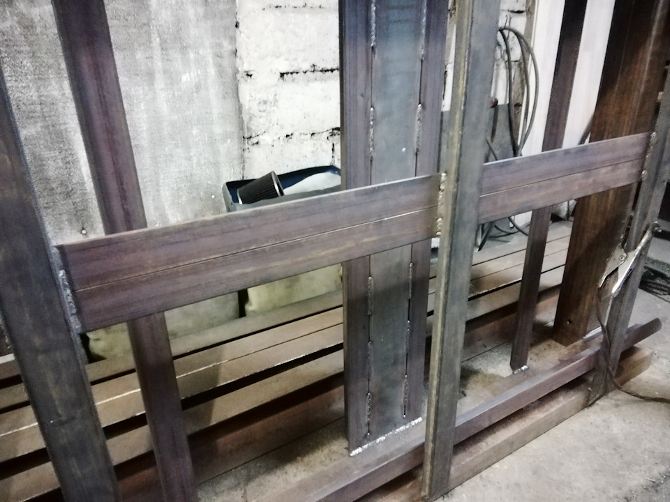 Профилактика пневмоподвески, замена тормозных дисков и колодок ...