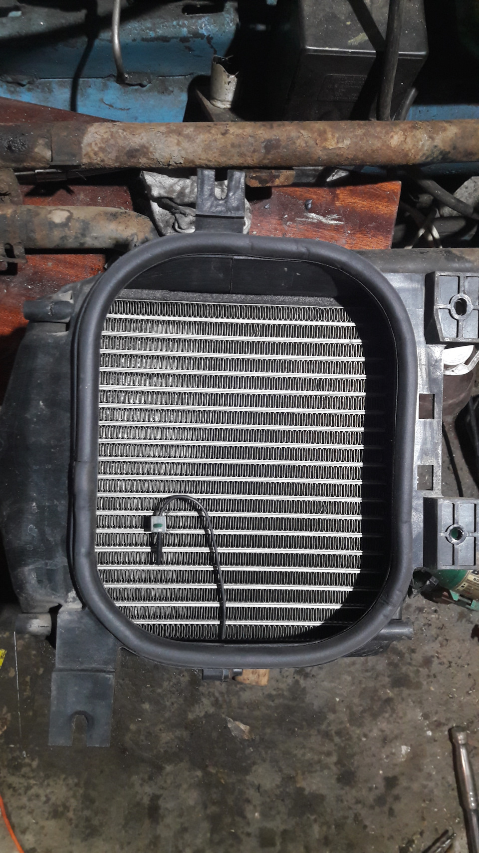 Плохо дует печка — Mazda Bongo Friendee, 2,5 л, 1997 года | своими ...