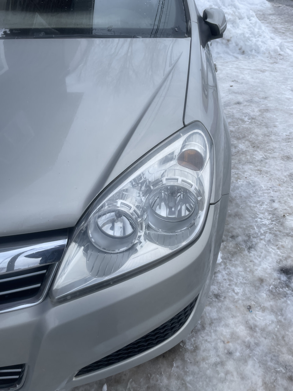 Полировка фар пастой — Opel Astra H, 1,6 л, 2008 года | мойка | DRIVE2