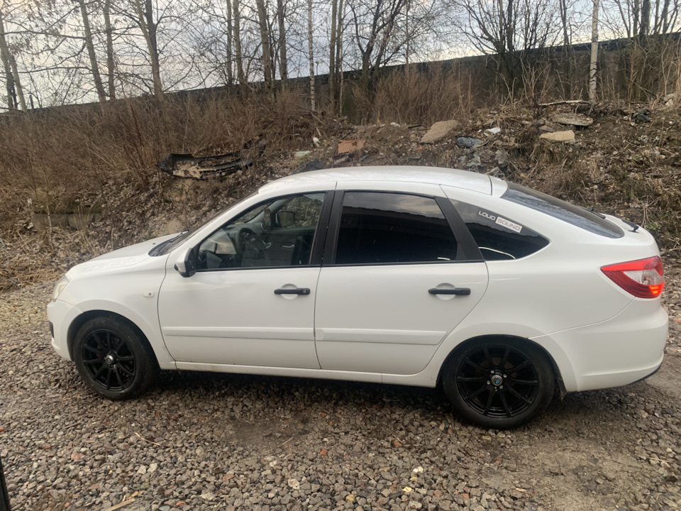 Обновка колес — Lada Гранта Лифтбек (1G), 1,6 л, 2014 года | колёсные ...