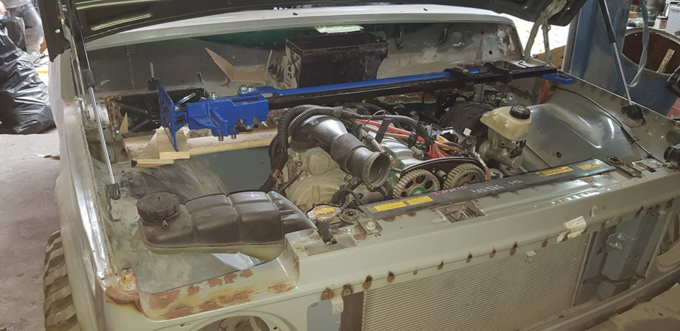 Хай Джек под капот Нивы — Lada 4x4 3D, 1,8 л, 2017 года | аксессуары ...