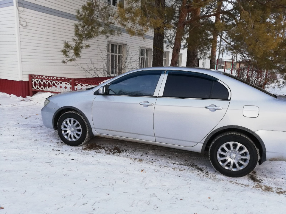 Установка сьёмной тонировки жесткой 35% — DRIVE2