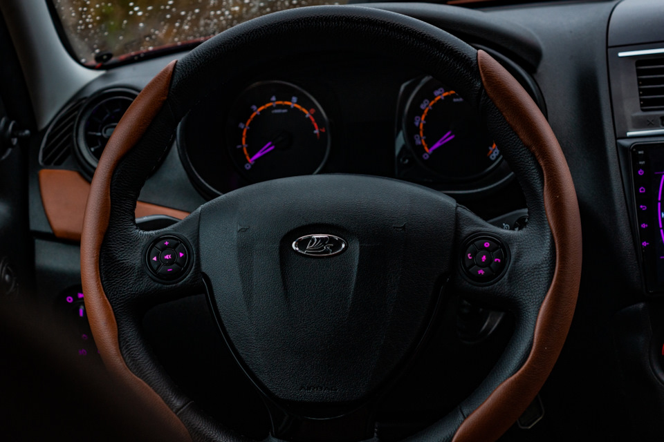 Пересвет подсветки салона — Lada Гранта (2G) FL, 1,6 л, 2020 года ...