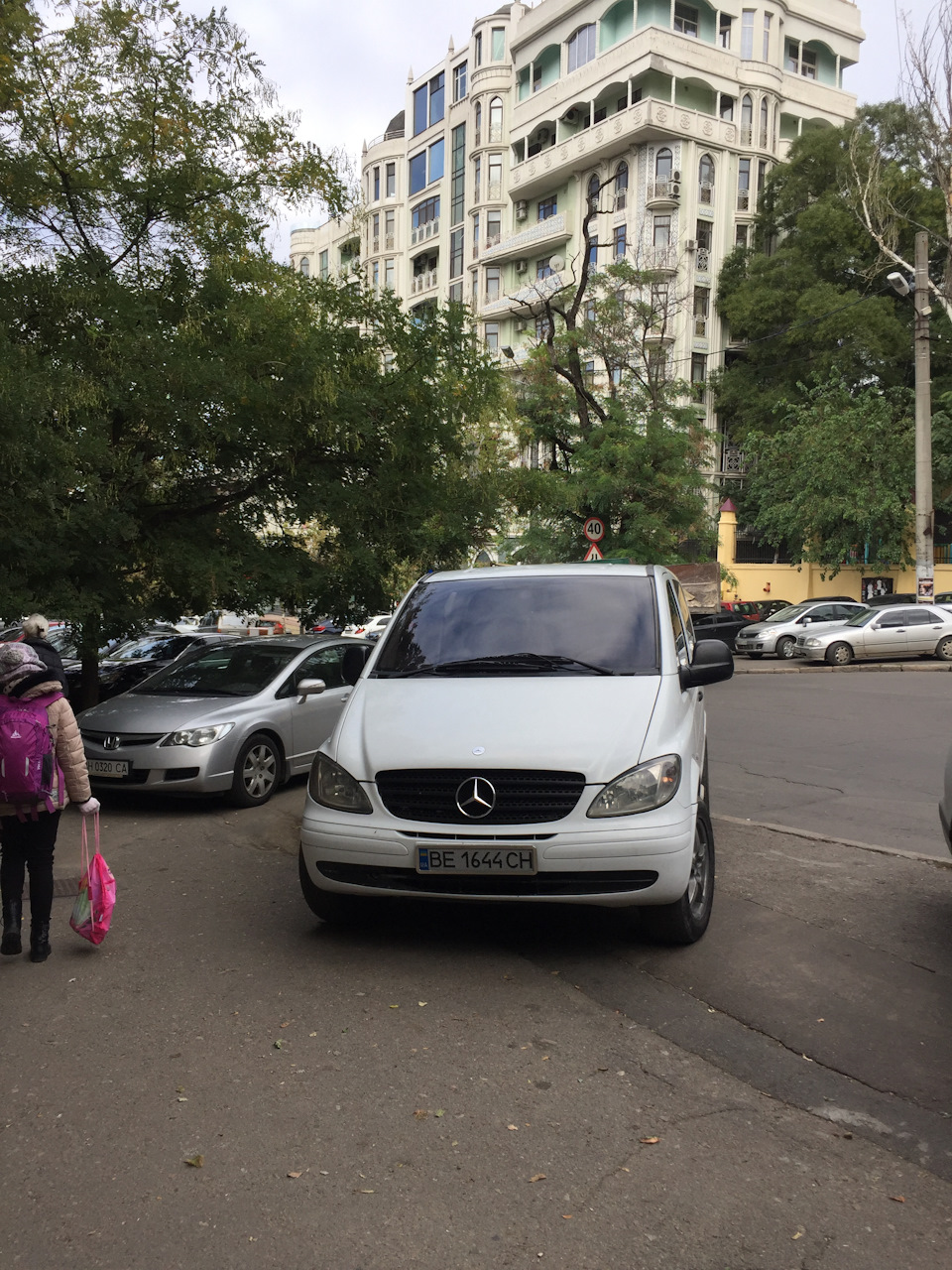 Маршрут построен Николаев — Киев — Одесса — Запорожье — днепр — Николаев —  Mercedes-Benz Vito (2G), 2,2 л, 2004 года | путешествие | DRIVE2