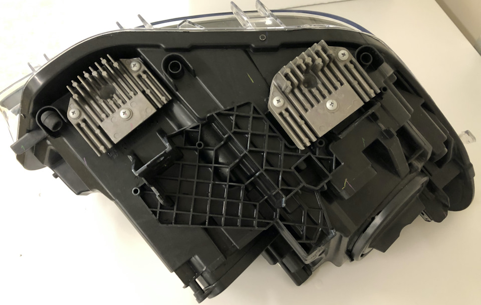 Как снять фару bmw f10 Замена скучных фар BMW F20 на TuningTech/Depo с ангельскими глазками LPBMG7, а т