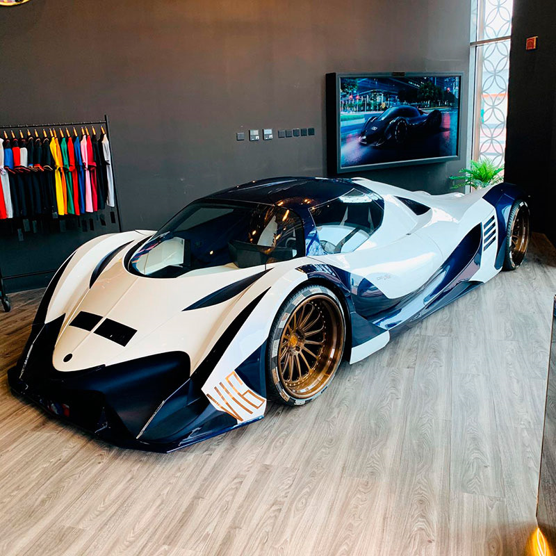 Devel Sixteen 5000 л с