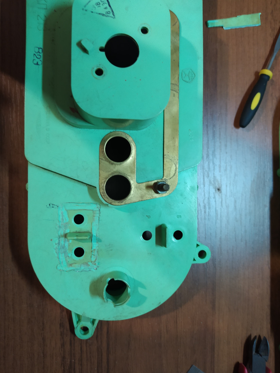 Восстановление корпуса комбинации приборов 2140 — Москвич 2140, 1,5 л ...