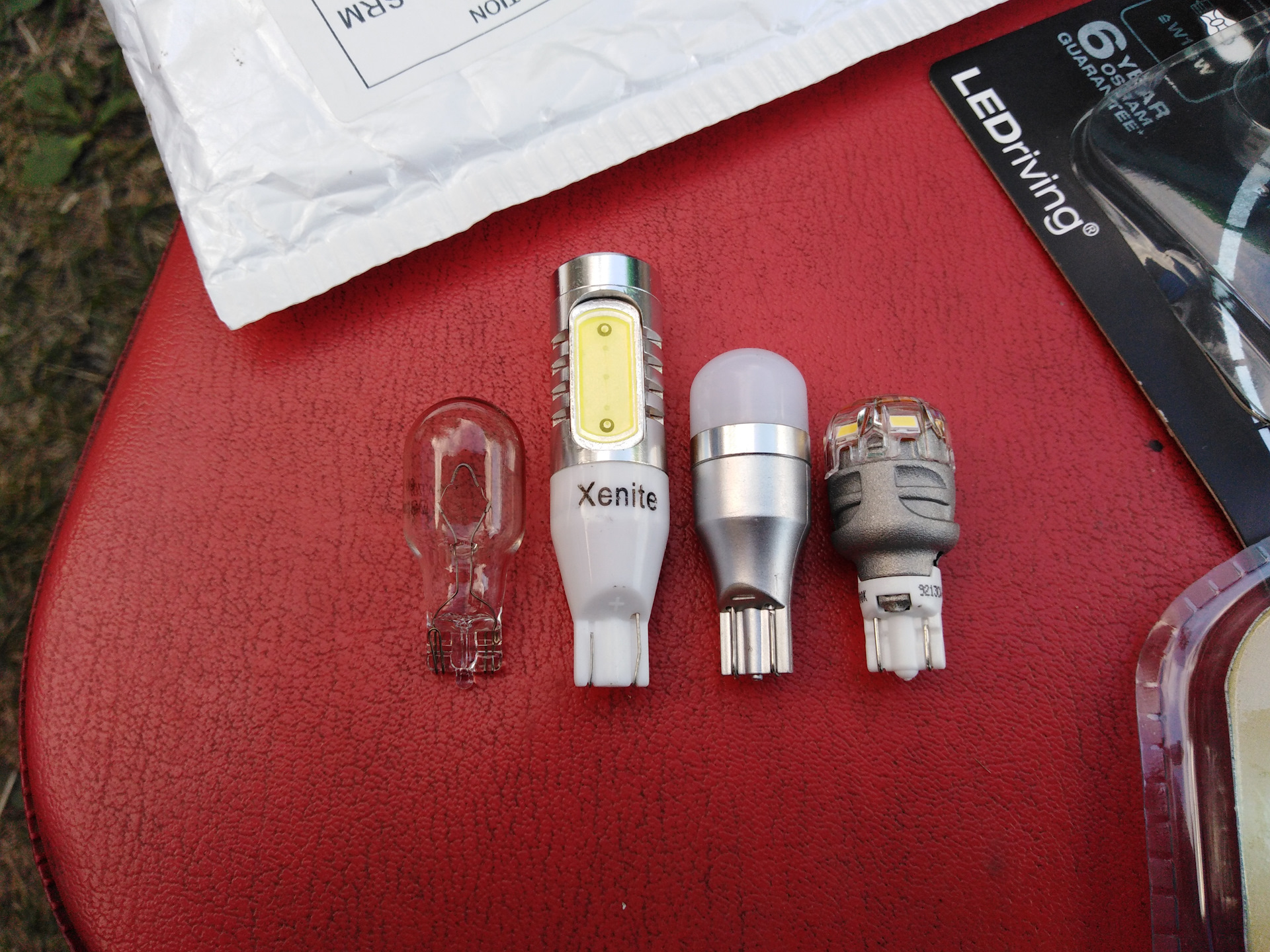 Лампа w16w. W16w led Osram желтая. Лампочка заднего хода w16w Осрам светодиодная. Светодиодные лампы Филипс в задний ход w16w. Светодиодная лампа Филипс w16w led лампа.