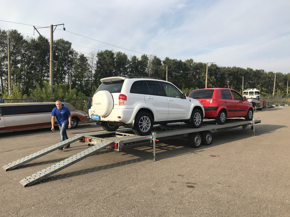 Загрузка автомобиля прицепа фанерой шпоном должна производиться