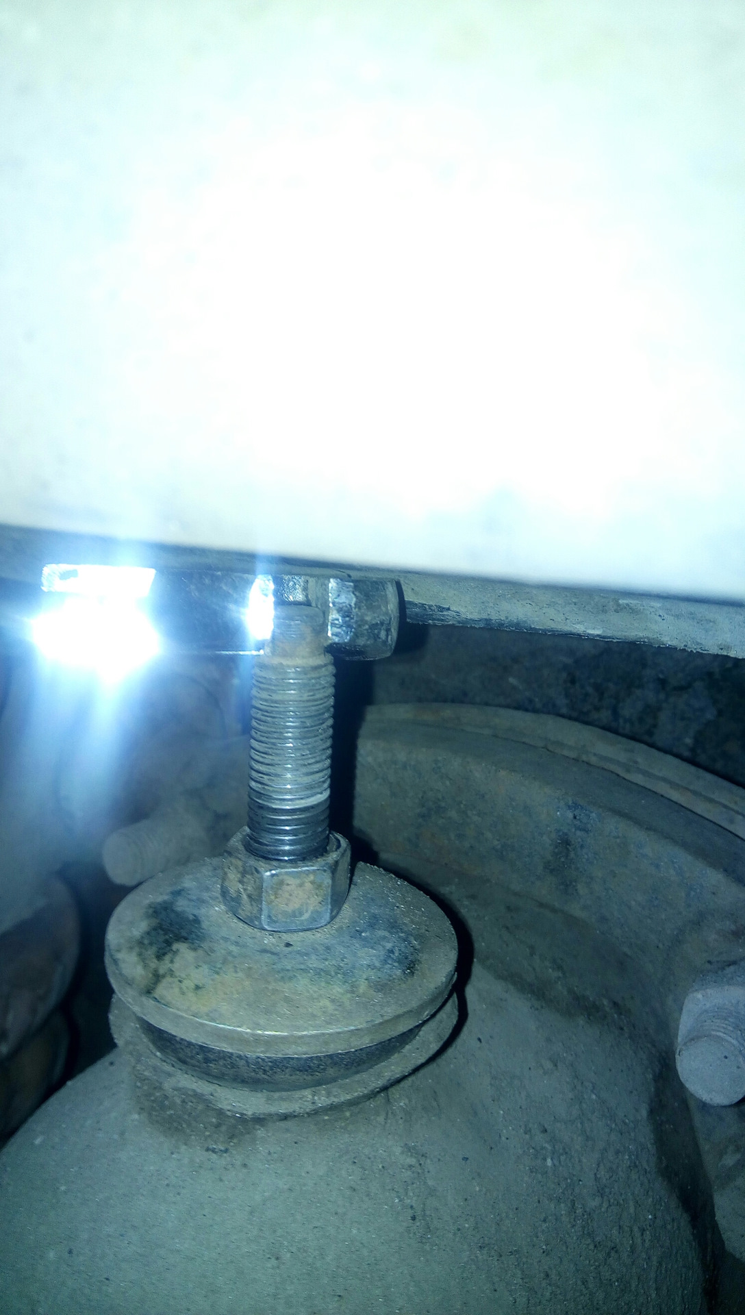 Замена пружин на Волге в гаражных условиях — ГАЗ 2410, 2,4 л, 1986 года ...