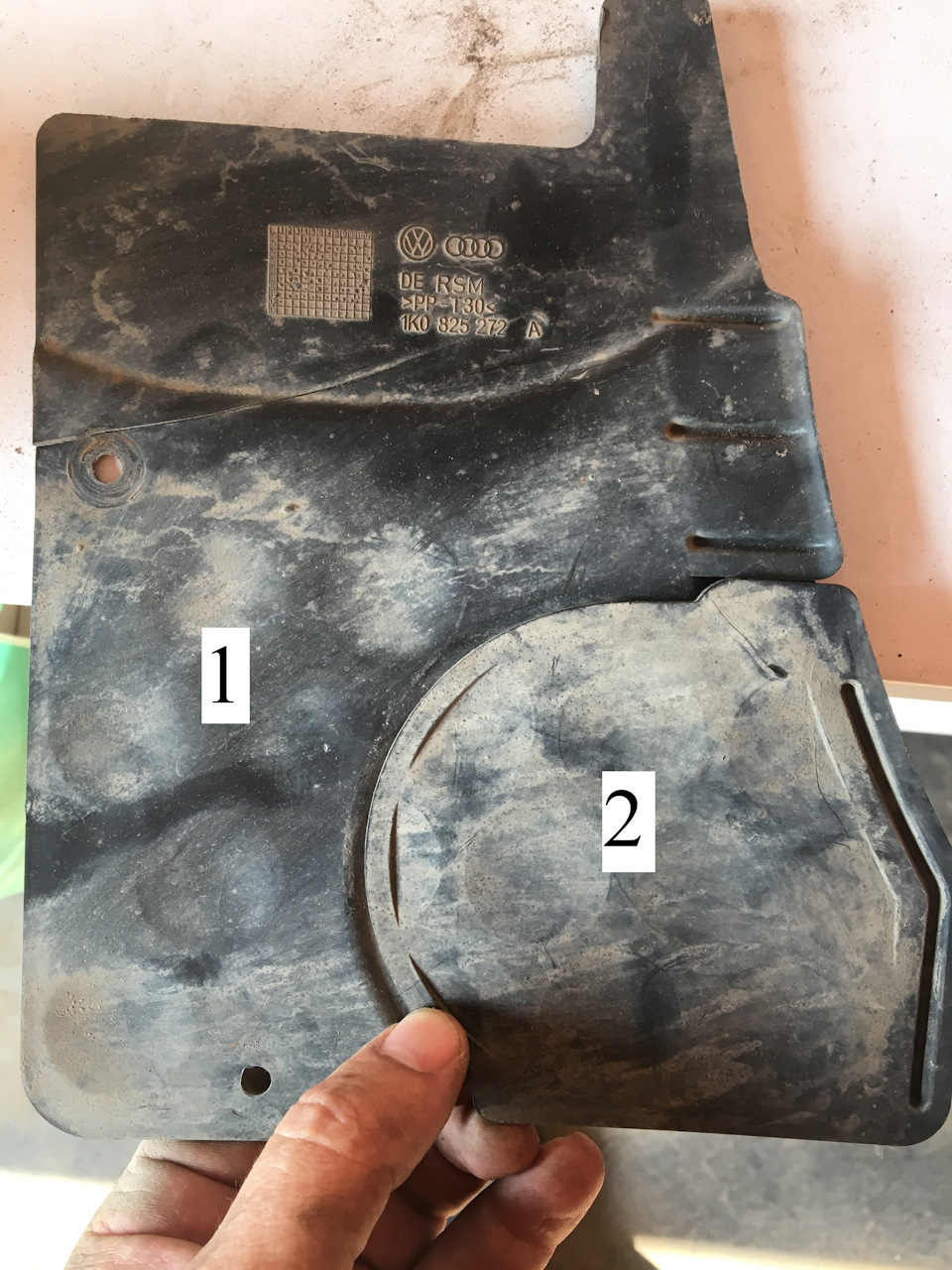 хитрецы — Skoda Yeti. Запчасти на фото: 1K0825272