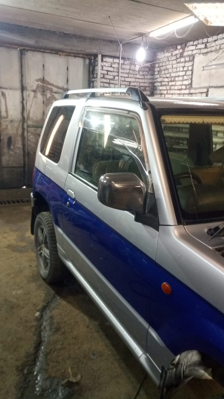 Дождевички. — Mitsubishi Pajero Mini (2G)