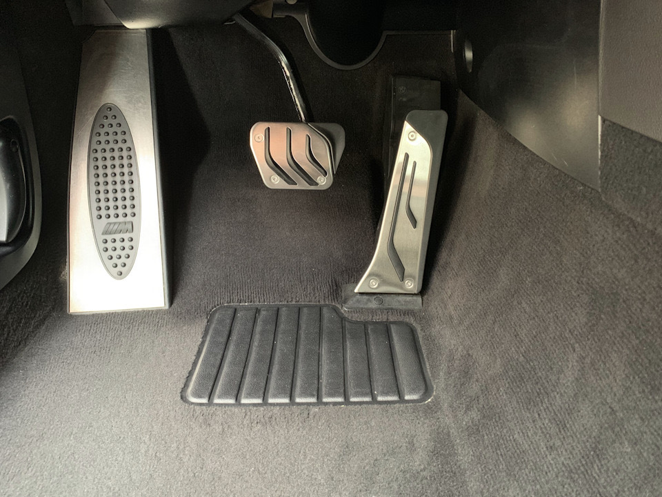 16. Накладки на педали! — BMW 5 series (E60), 3 л, 2004 года ...