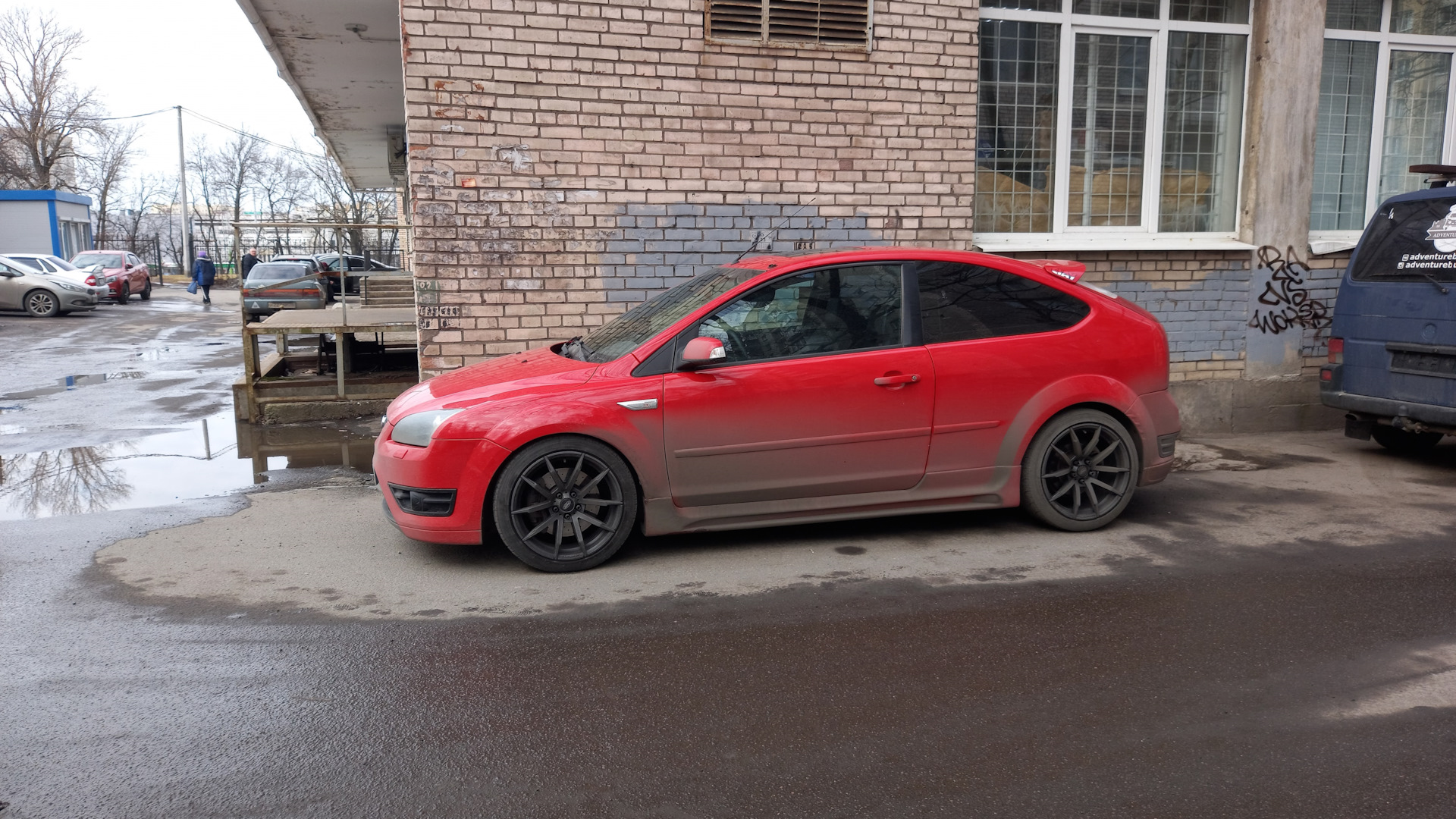 Ford Focus II ST 2.5 бензиновый 2007 на DRIVE2