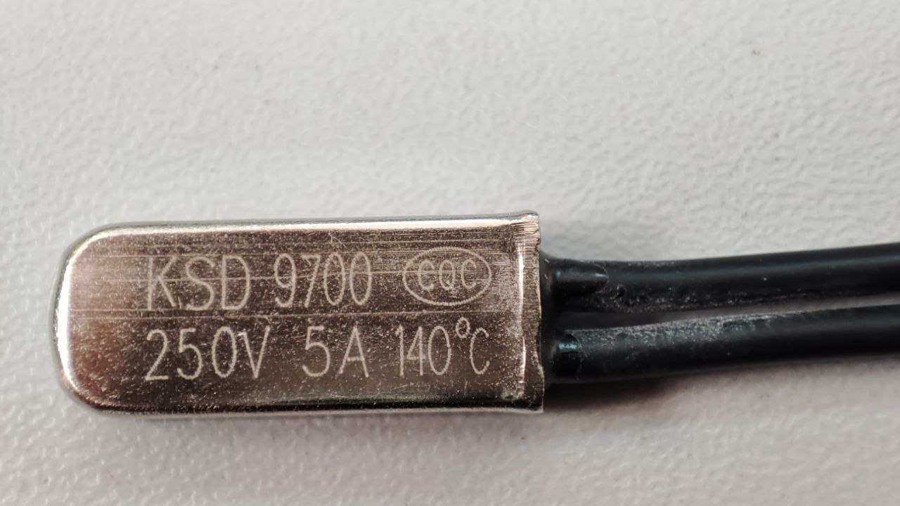 Перестала дуть печка. Не работает моторчик на печке. — Nissan Primera ...