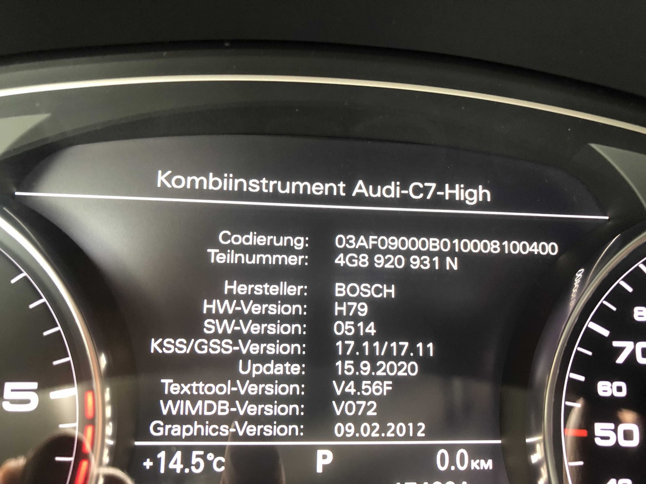 Ауди а6 температура масла. Audi a6 c7 обновление приборки. Приборная панель Audi a6 c7. Lap timer Audi a6 c7. Прошивки Куликов Audi a6 c7.