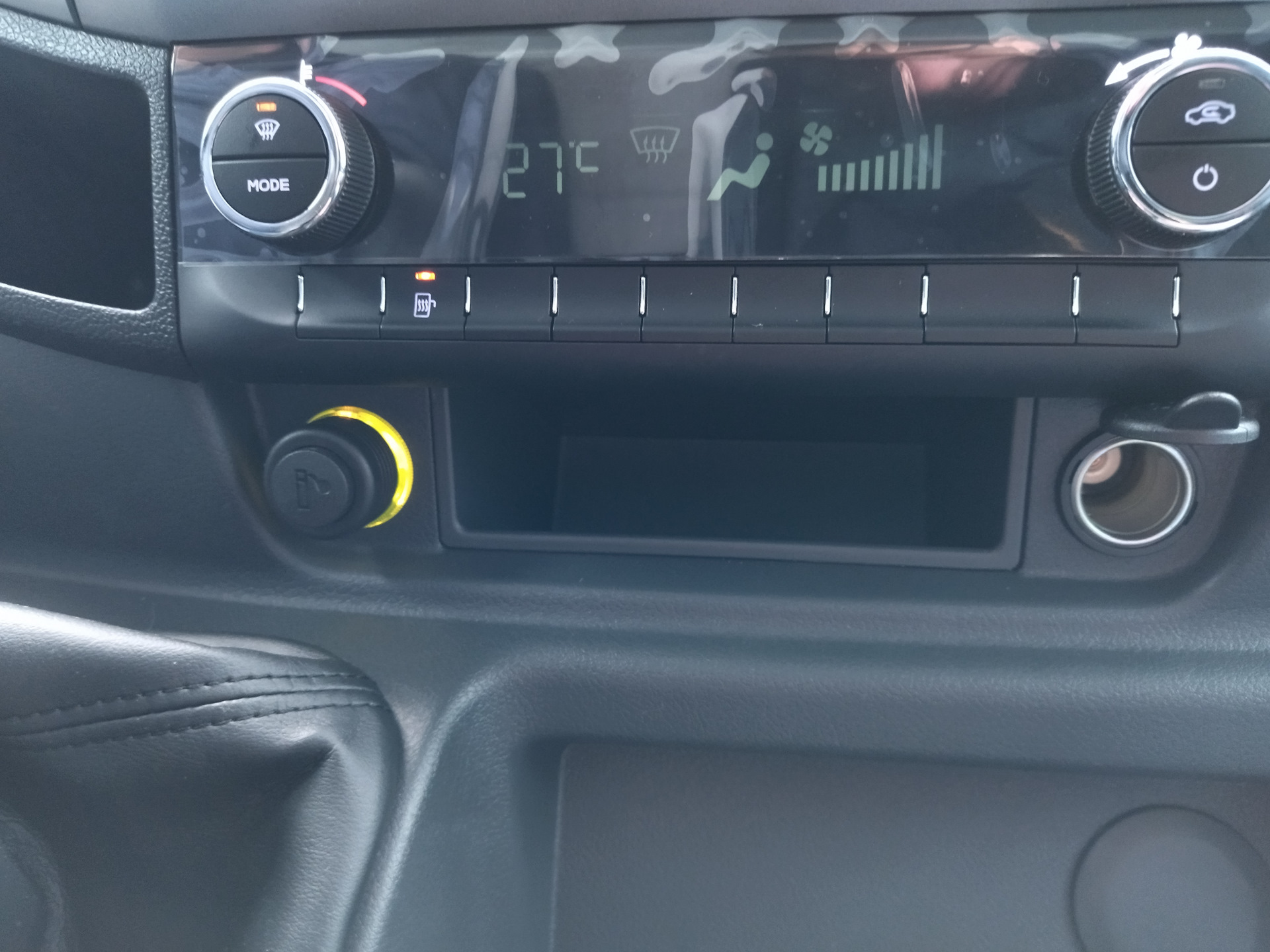 Выключатель 997. Колодка с проводами к 997 3710-07. 10 газель-бизнес. Выключатель 997. Кнопка включения противотуманок газель некст.