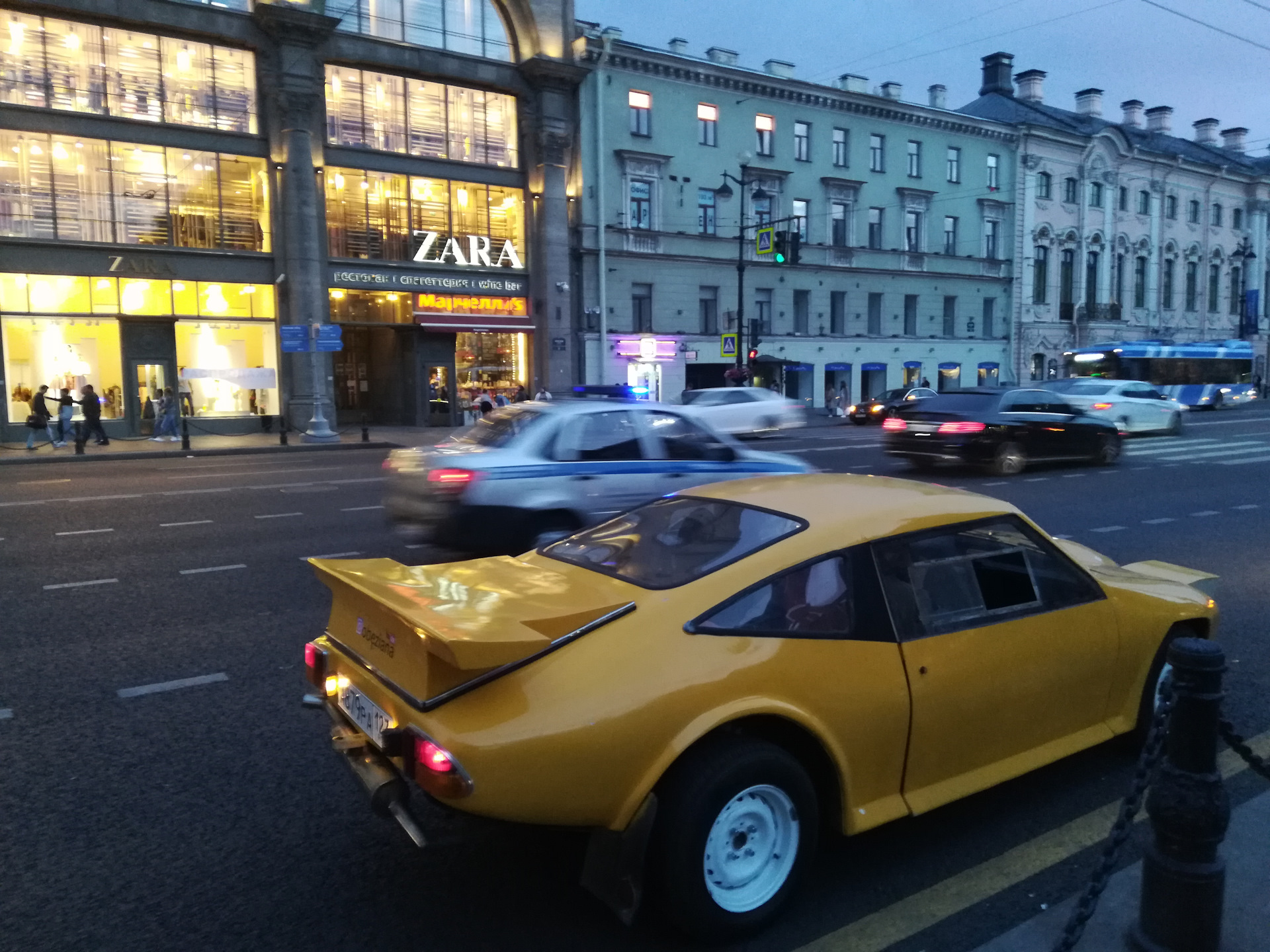 машины из санкт петербурга