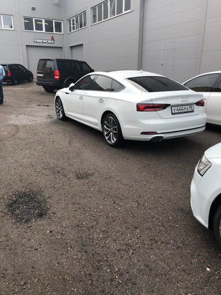 old-a5-or-new-audi-a5-sportback-1g-2-2016