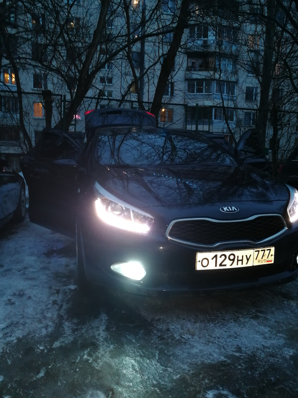 Продам сидка братка — KIA Ceed (2G), 1,6 л, 2015 года | продажа машины |  DRIVE2