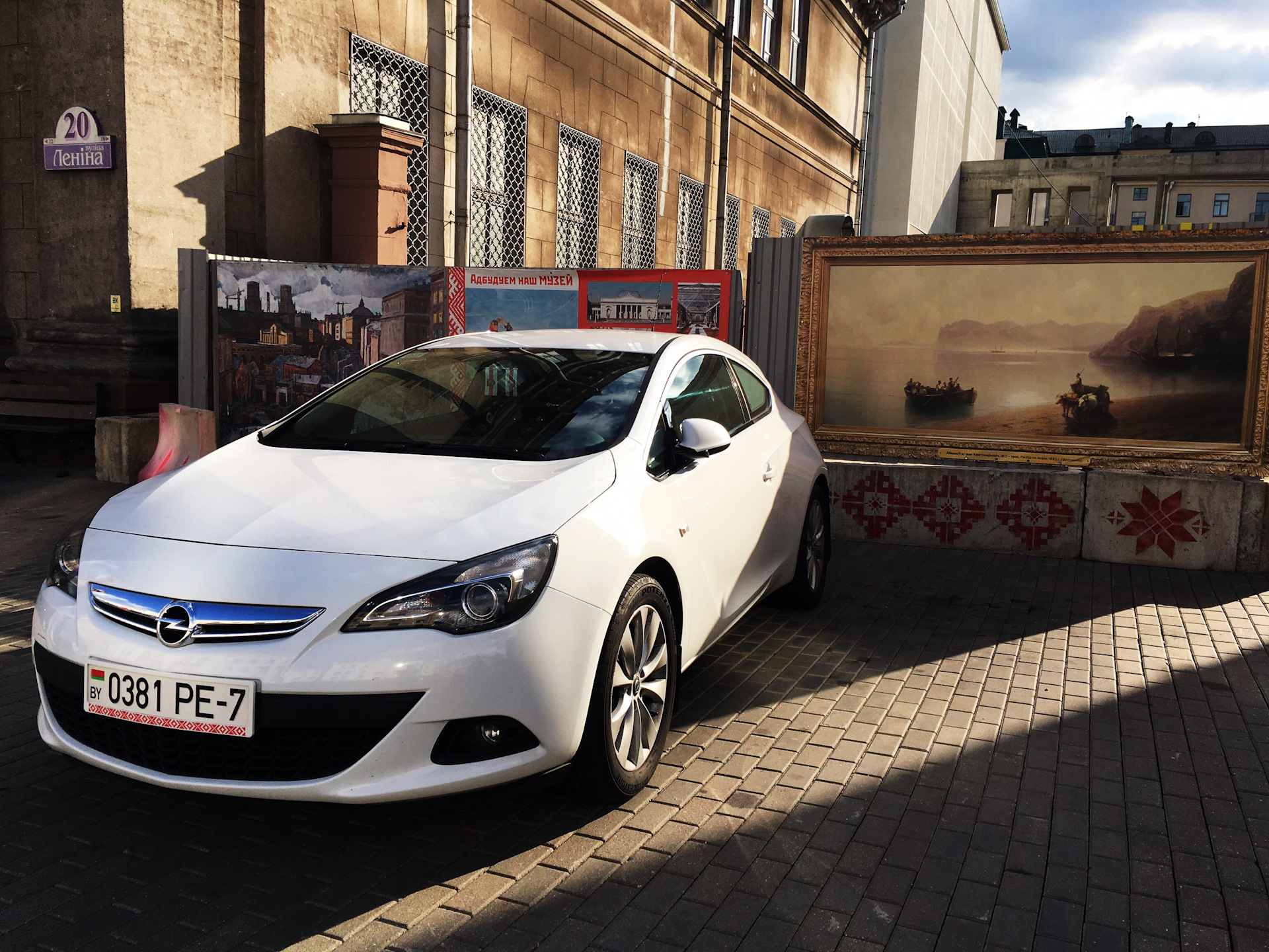 Opel Astra GTC 2014