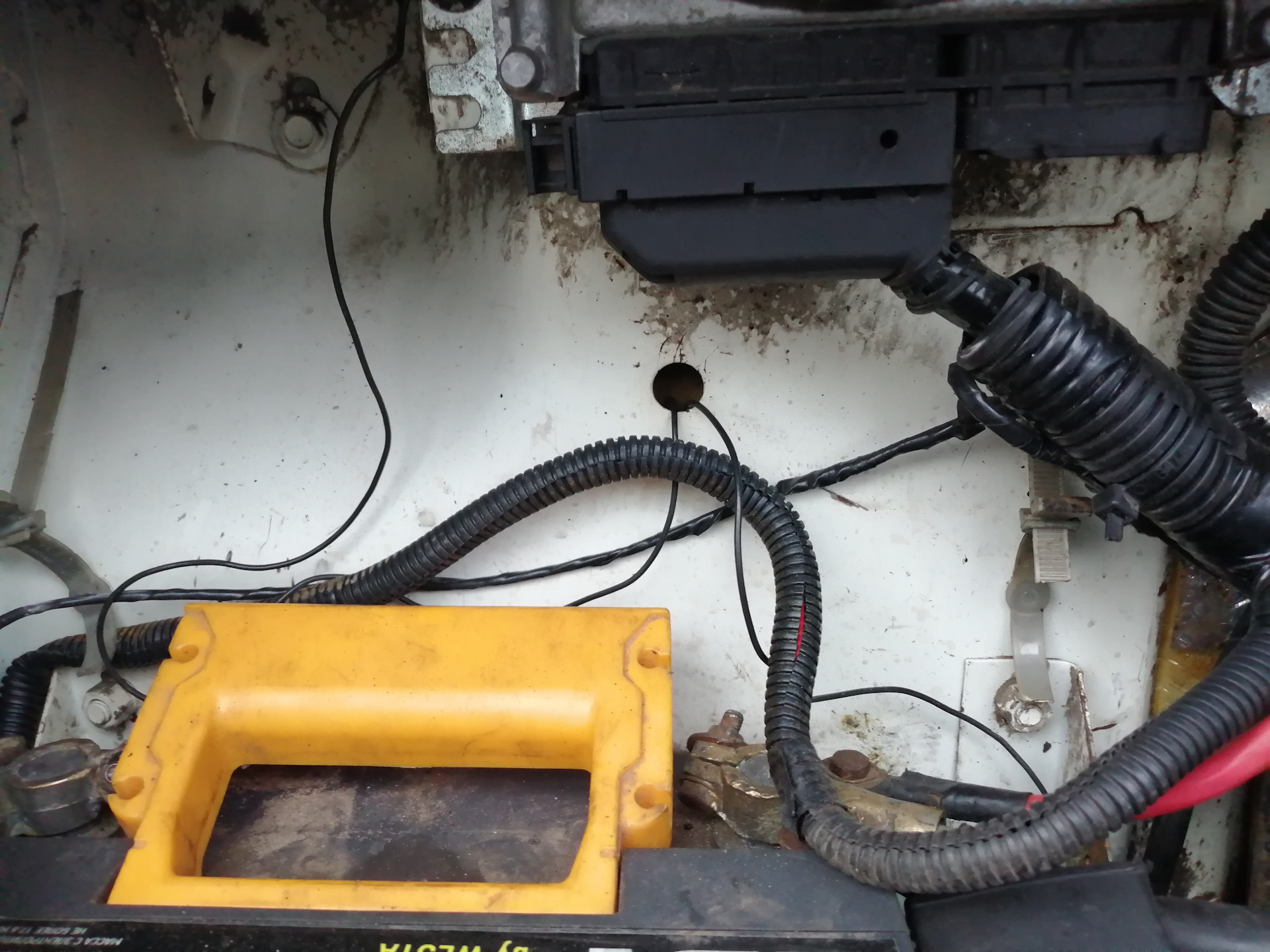 Предохранитель стартера газель