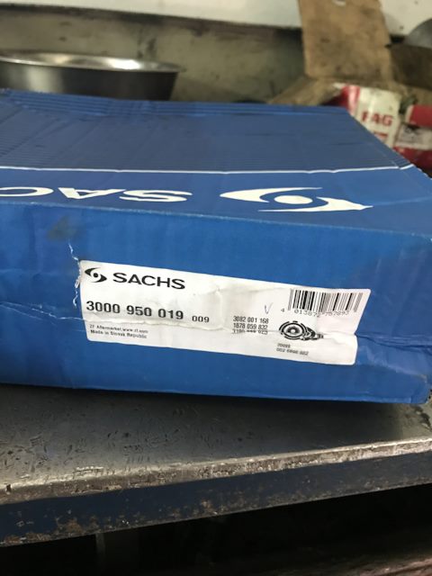 3000950019 Сцепление, комплект для AUDI, SEAT, SKODA, VW SACHS ...