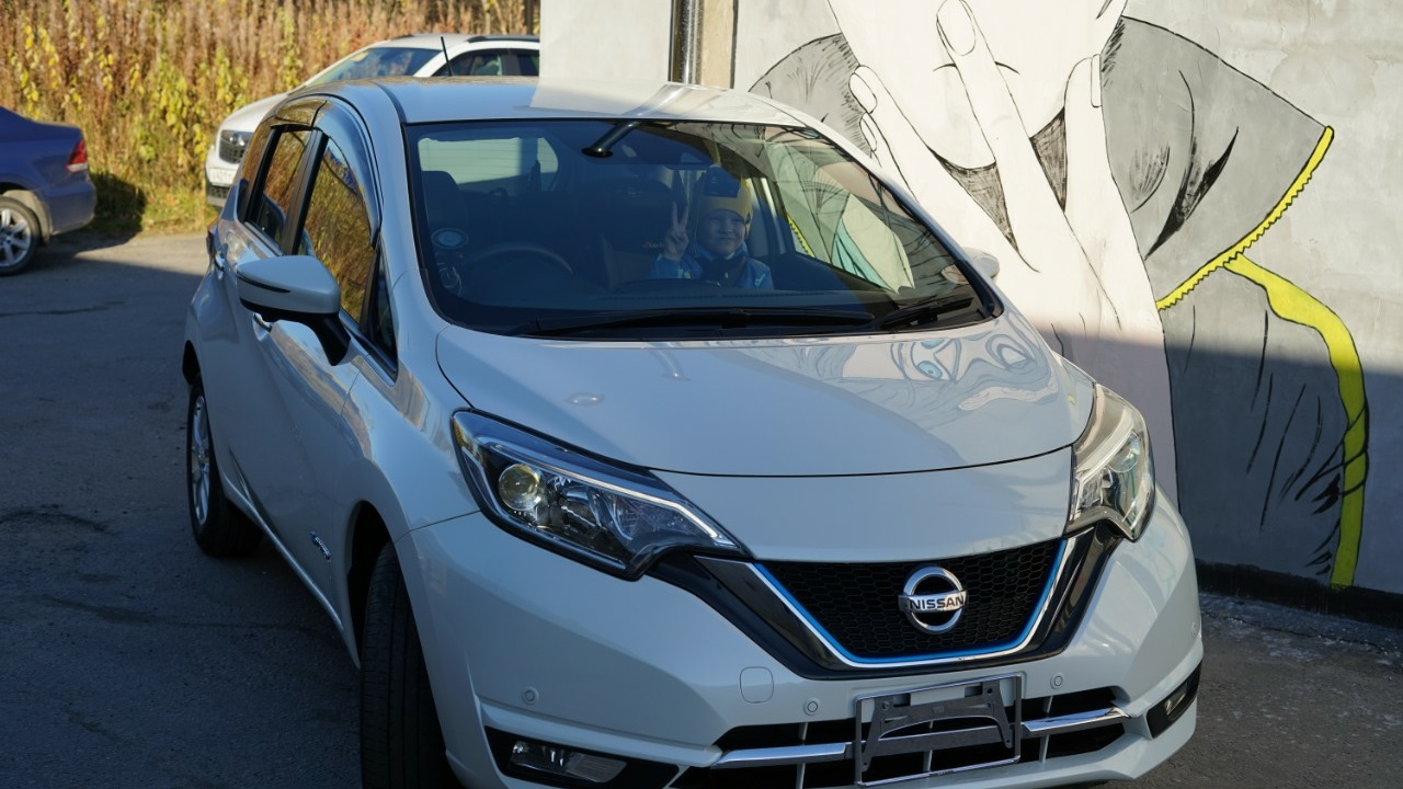 Nissan Note e-Power 1.2 гибридный 2017 | Белый Енот на DRIVE2