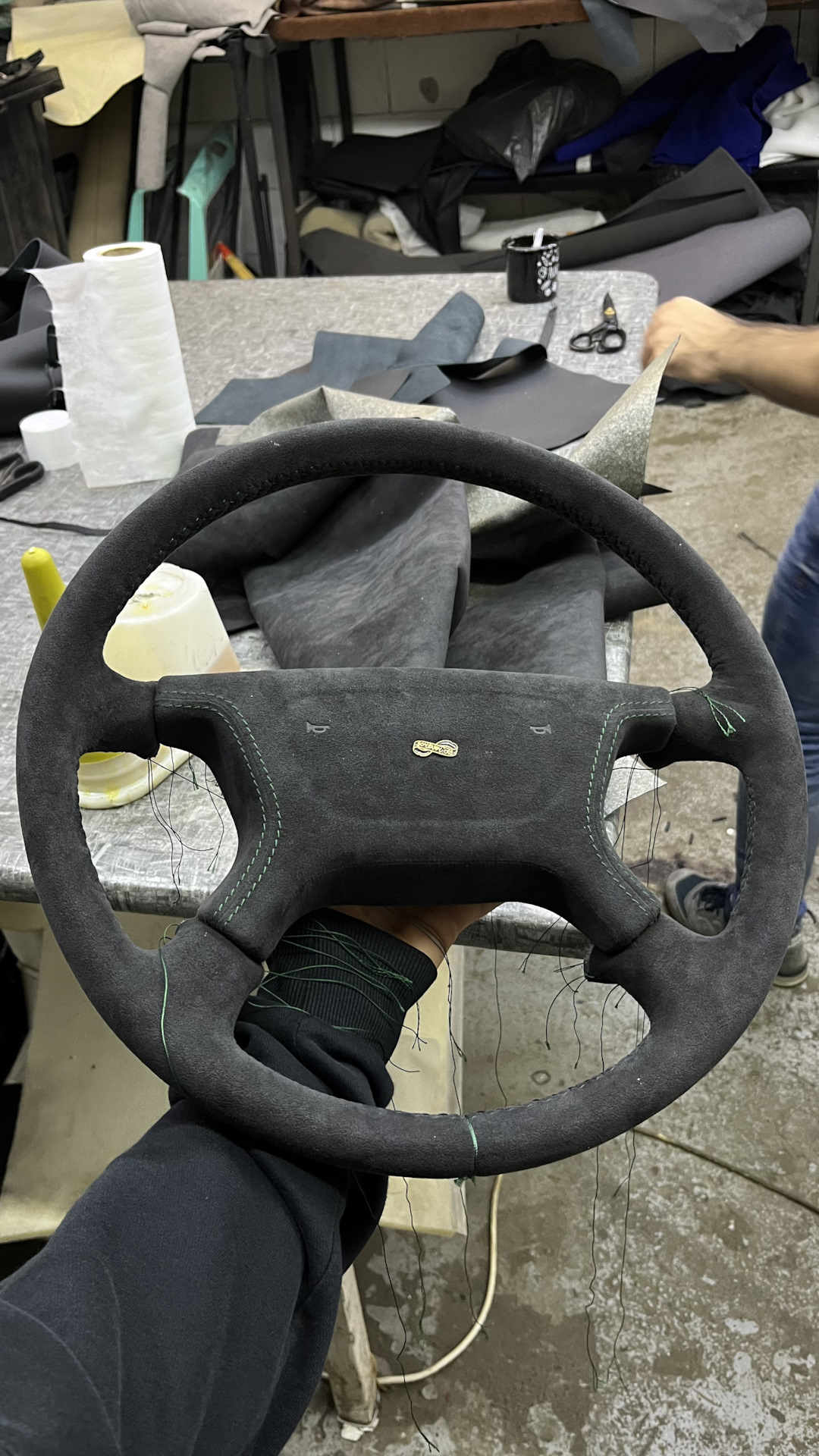 Руль из алькантары — Toyota Carina (5G), 1,6 л, 1990 года | просто так ...