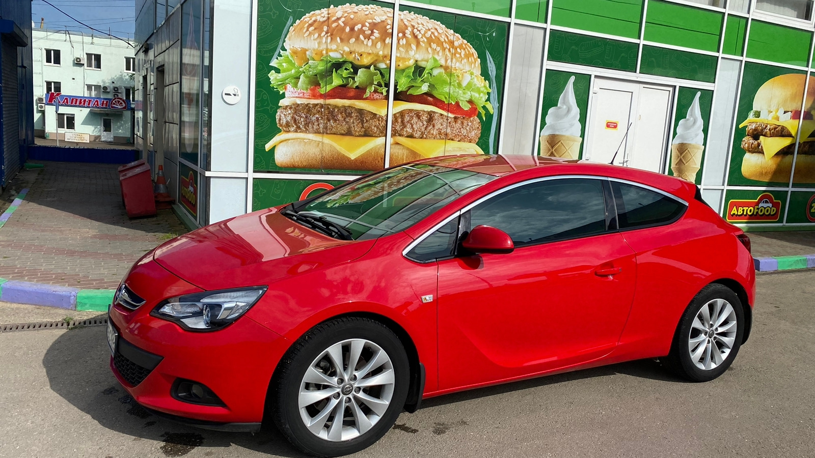 Opel Astra J GTC 1.4 бензиновый 2015 | на DRIVE2