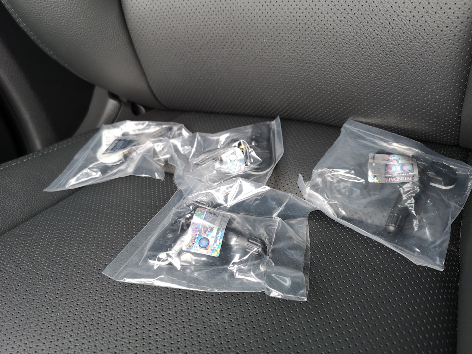 что такое tpms на хендай туссан. UyAAAgHlsuA 960. что такое tpms на хендай туссан фото. что такое tpms на хендай туссан-UyAAAgHlsuA 960. картинка что такое tpms на хендай туссан. картинка UyAAAgHlsuA 960. После смены колёс на зимний комплект у меня появилась ошибка системы TPMS(на этом комплекте установлены неоригинальные датчики давления с Али, отработали уже 2 зимы).TPMS (англ. tire pressure monitoring system) — Система контроля давления в шинах.К сожалению наша система не показывает проблемный датчик (или датчики), а сам значок ошибки нельзя спрятать.